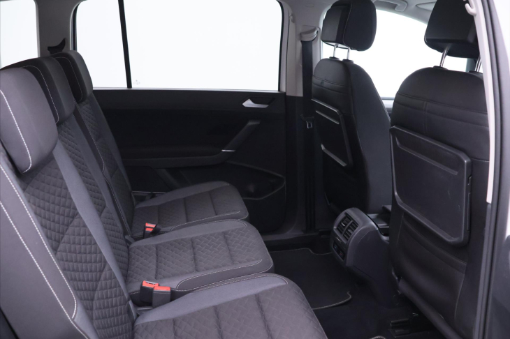 Volkswagen Touran 1,4 TSI 110kW DSG Join 7-Míst