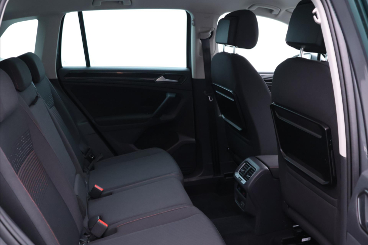 Volkswagen Tiguan 1,4 TSI 110kW LED Virtual Sound