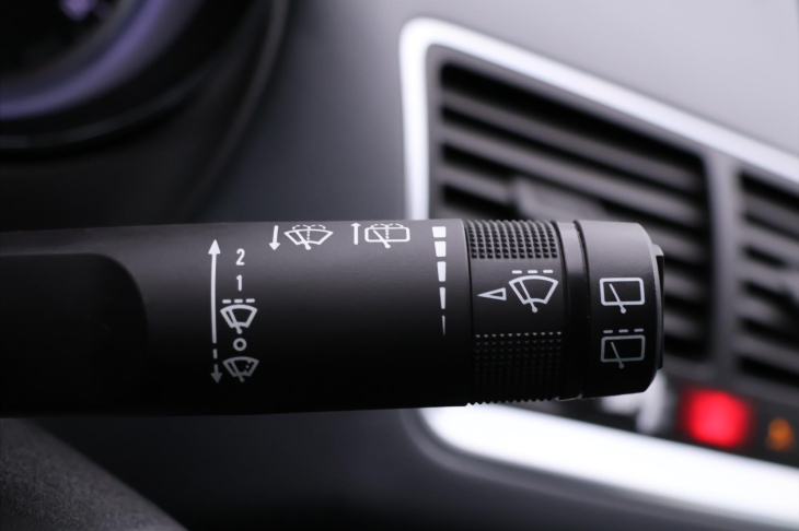 Opel Meriva 1,4 i 16V 88kW Klima Kůže