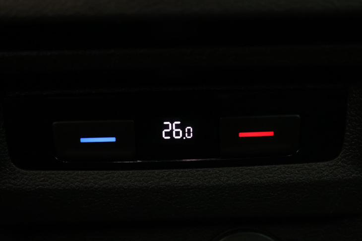 Volkswagen Tiguan 2,0 TDI 110kW DSG 4M DPH CZ