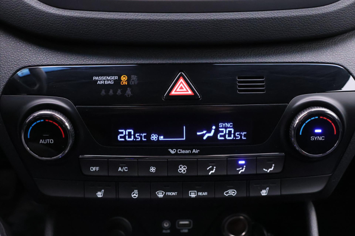 Hyundai Tucson 2,0 CRDI 100kW Aut. 4WD Style