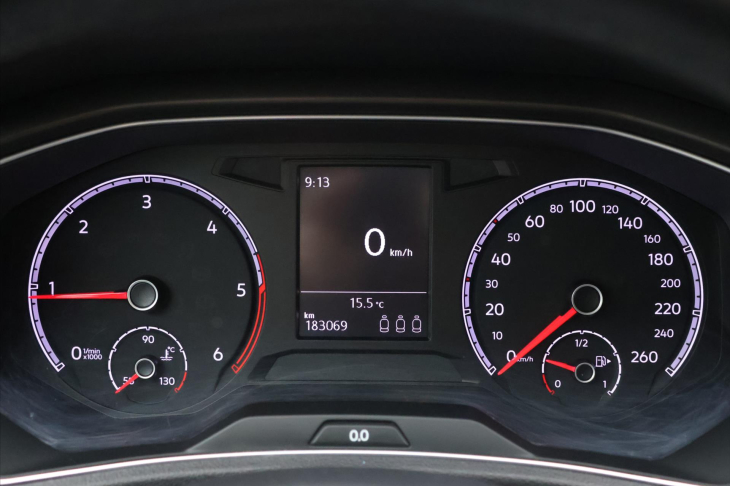 Volkswagen T-Roc 2,0 TDI 110kW 4Motion 1.Maj.