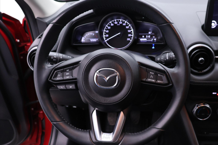 Mazda CX-3 2,0 Skyactive-G121 Revolution