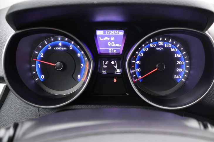 Hyundai i30 1,6 GDI 99kW Trikolor Style CZ