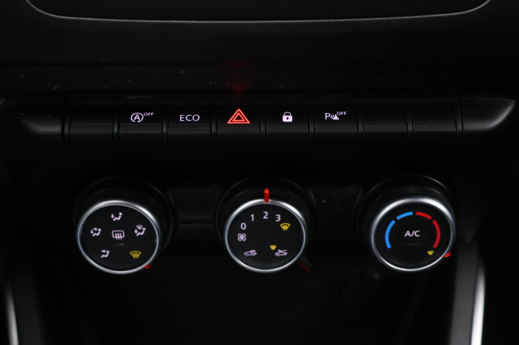 Dacia Duster 1,3 TCe 96kW Navigace