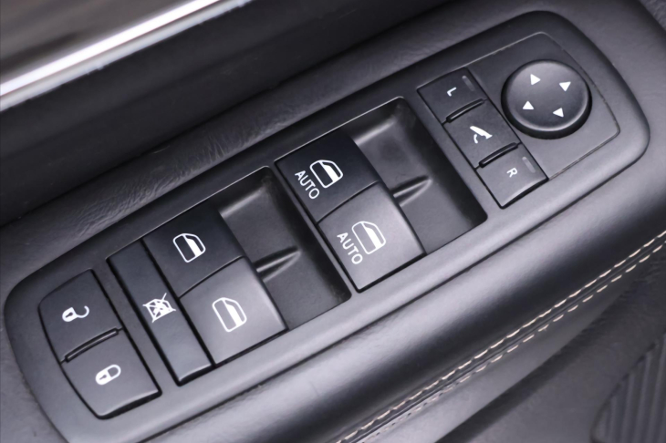 Jeep Grand Cherokee 3,0 CRDI 184KW CZ Overland