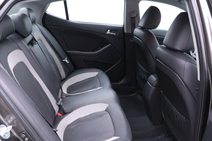 Kia Optima 1,7 CRDi 100kW Exclusive CZ