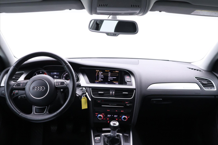 Audi A4 2,0 TDI 110kW quattro Aut.klima