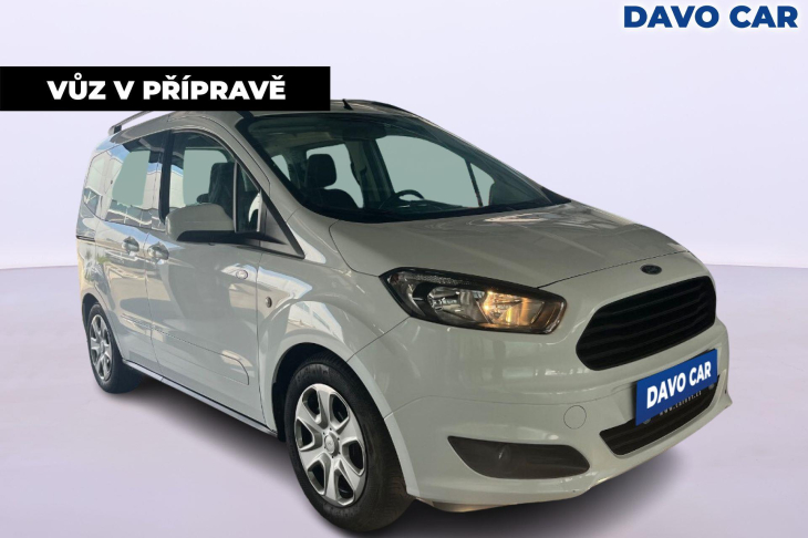 Ford Tourneo Courier 1,0 EcoBoost 74 kW Titanium CZ